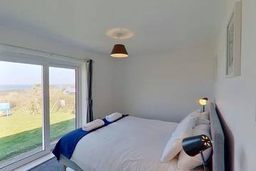 Chalet for 4 People in Hayle, Cornwall, Photo 1