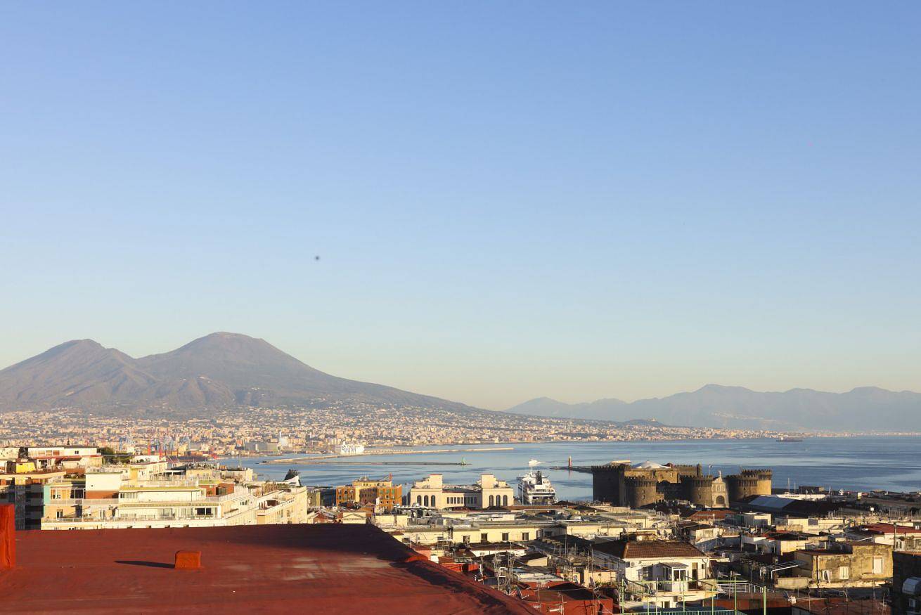 Entire apartment, Terrazza Concordia Amazing View in Naples, Naples Province
