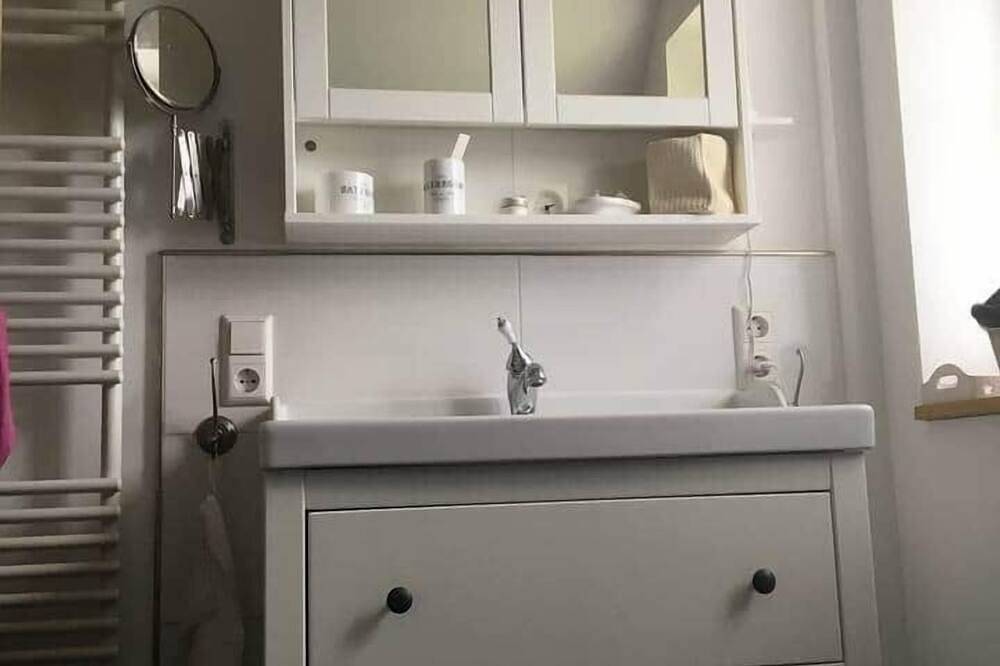 Fachwerkhaus am See mit Fass-Sauna im Münsterland in Warendorf, Kreis Warendorf