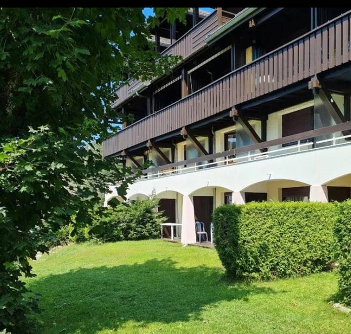 Gîte pour 4 personnes, avec terrasse ainsi que vue et jardin dans Cinema Le Rex Villard De Lans - 2