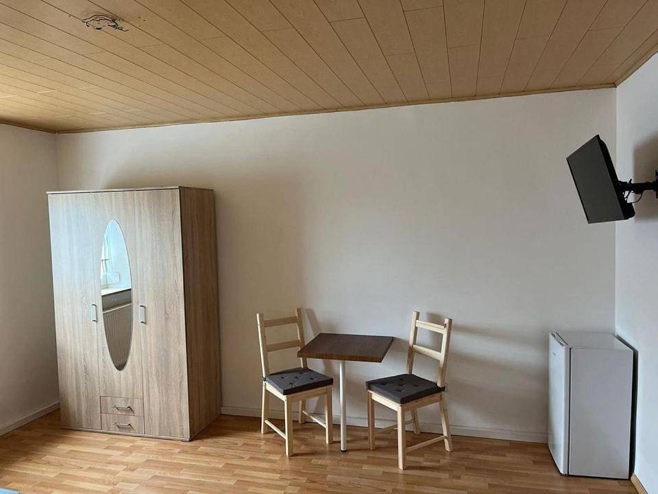 Appartement de vacances entier, Twin Room with Shared Bathroom in Donauworth, Souabe (Bavière)