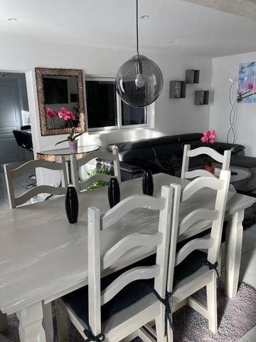 Cottage pour 4 personnes, avec jardin et balcon à Chabris