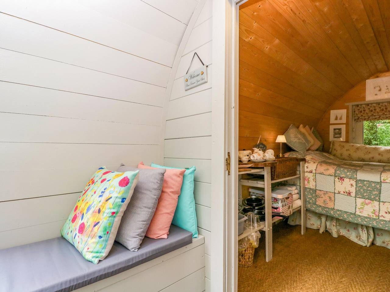 Daisy Glamping Pod in Hampshire