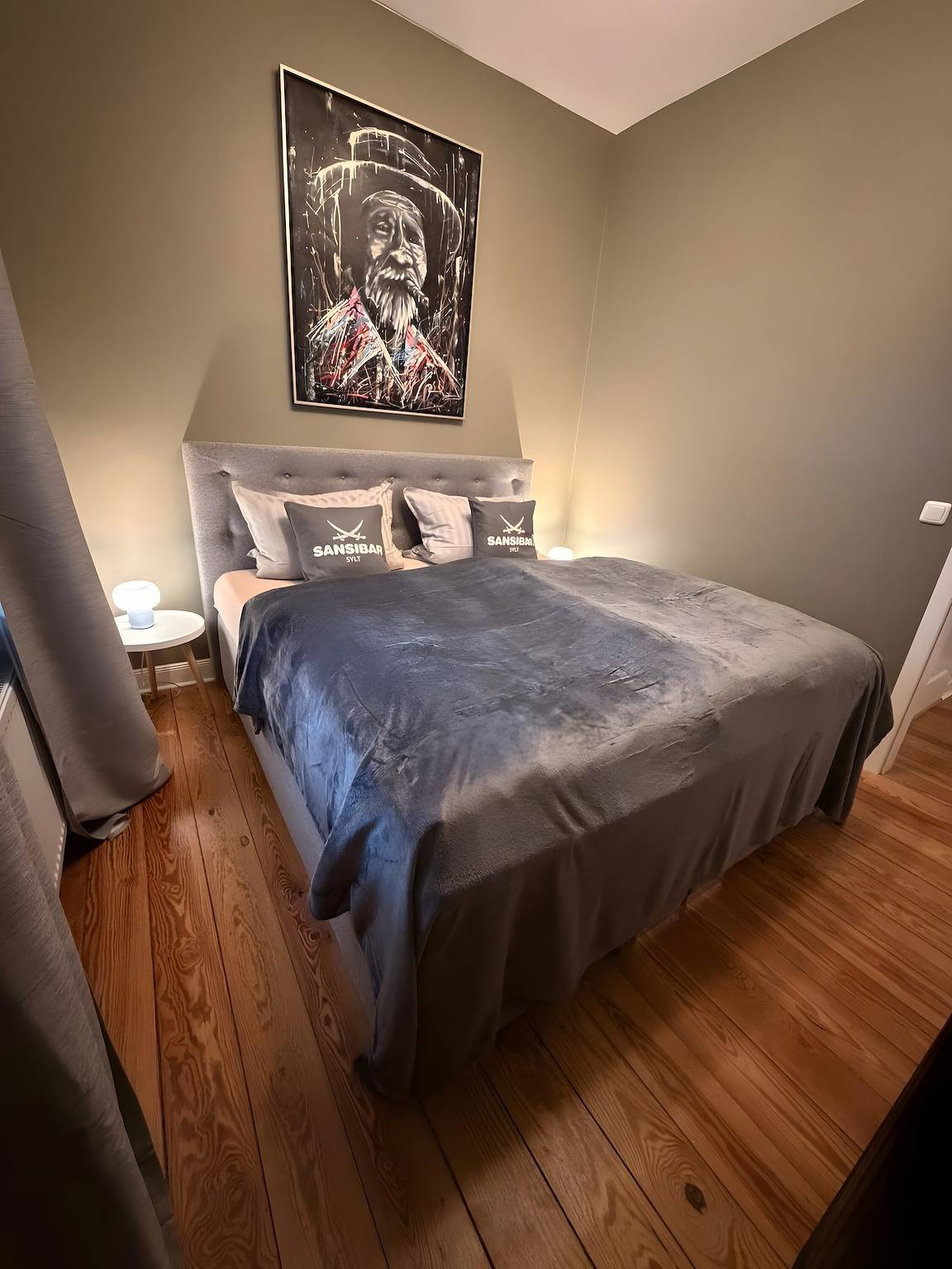 Ganze Wohnung, Deluxewohnung mit Vollausstattung in Kieler Förde, Kiel