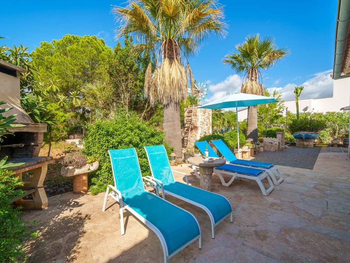 Ferienhaus für 5 Personen, mit Terrasse und Garten in Cala Murada