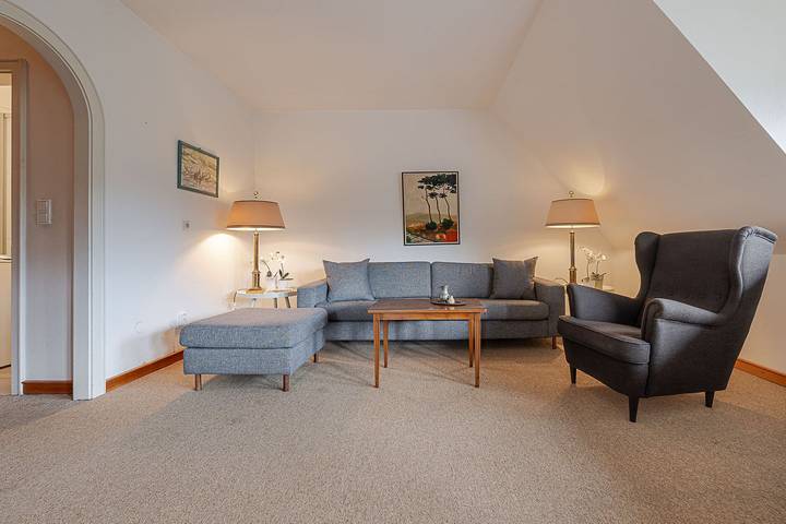 Ferienwohnung für 4 Personen, mit Terrasse und Pool sowie Ausblick in Wenningstedt - 2
