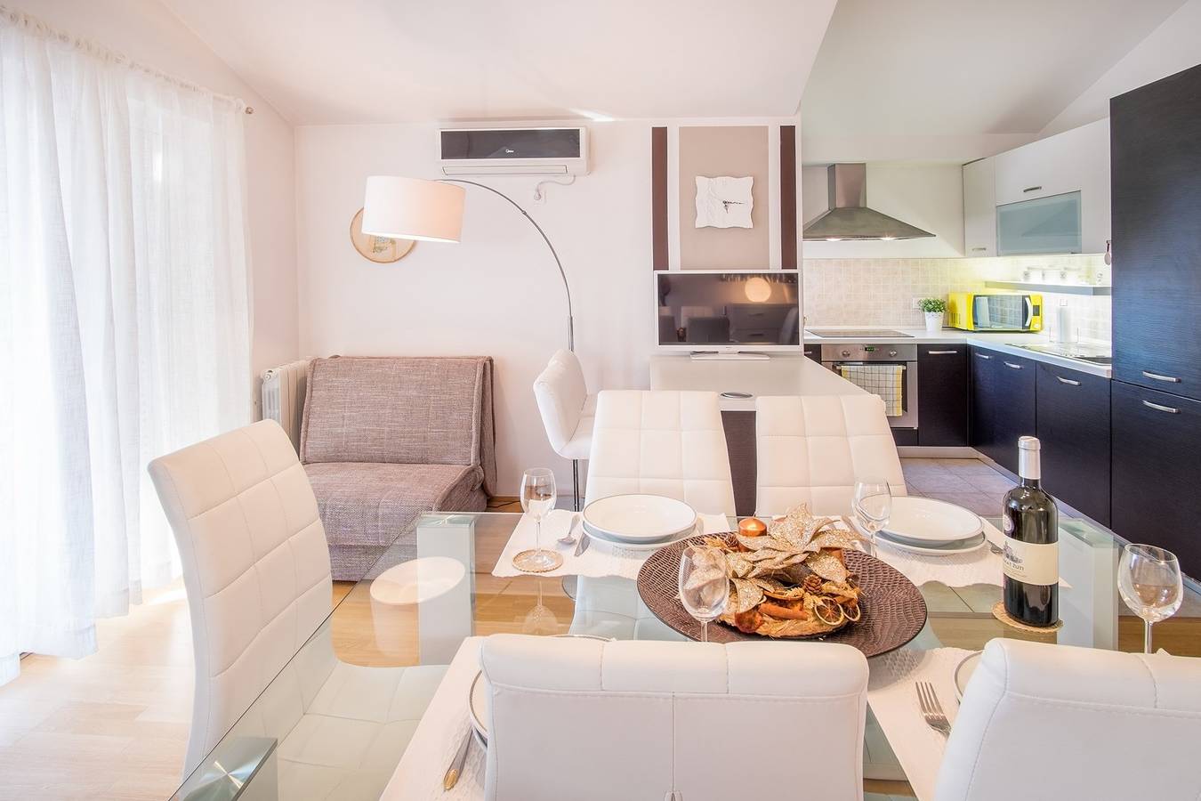 Ganze Wohnung, Ferienwohnung Ivana mit Meerblick - Sveti Vid  in Sveti Vid-Miholjice, Malinska-Dubašnica