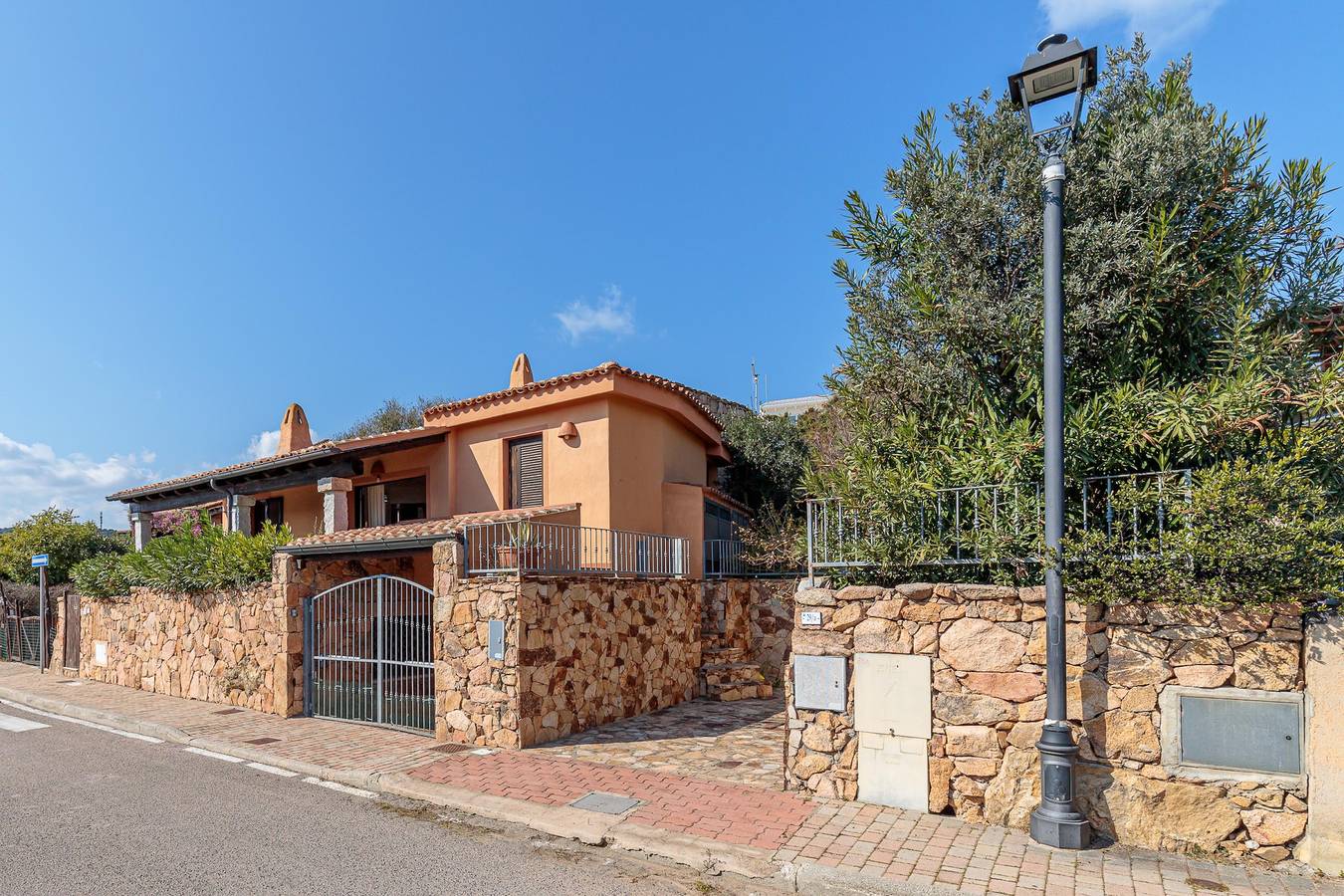 Villetta Franca 100m From The Beach in Baia Caddinas, Golfo Aranci