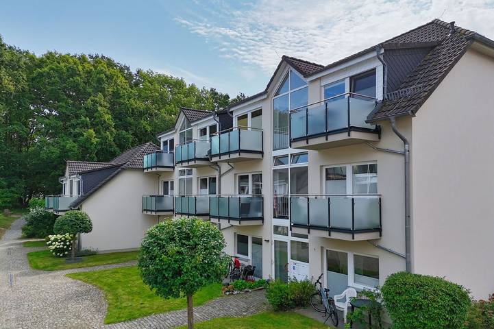 Ferienwohnung für 2 Personen, mit Balkon in Lobbe