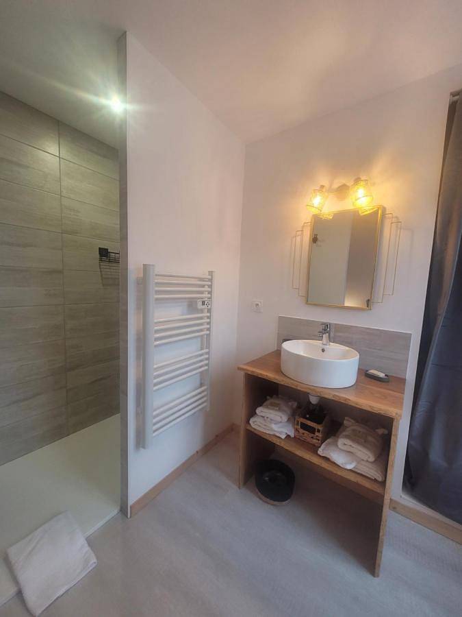 Gîte pour 2 personnes, avec jardin et vue à Parthenay - 4