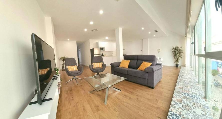 Apartamento de vacaciones para 6 personas, con terraza y vistas - 1