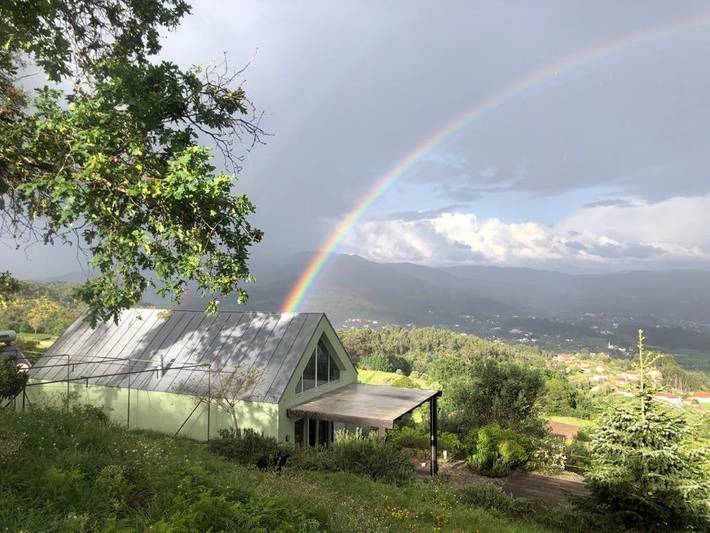 Cottage pour 5 personnes, avec piscine ainsi que vue et jardin dans Poiares