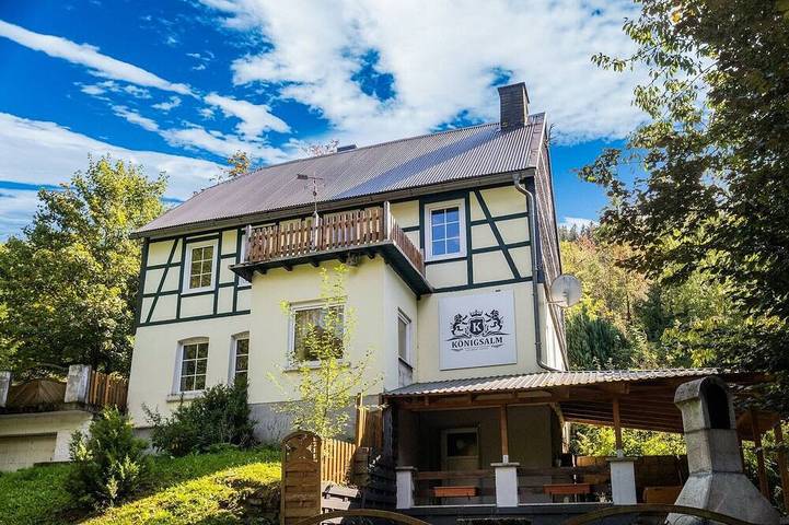 Chalet voor 13 personen, met tuin in Willingen