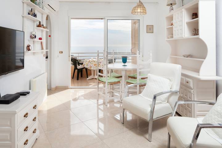 Ferienwohnung für 4 Personen, mit Kinderpool und Garten in Torrox - 3