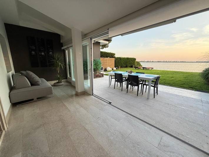 Casa vacanza per 7 persone, con giardino e panorama, con animali domestici - 1