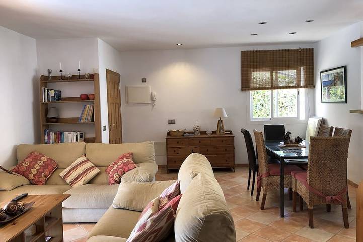 Hübsches und gemütliches Haus mit Pool, Fahrräder, Spiele in Sa Ràpita, Campos
