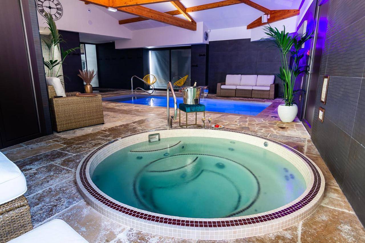 Hôtel Spa La Truite Dorée in Vers, Quercy