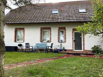 Ferienwohnung für 3 Personen, mit Garten und Terrasse in Peenehagen