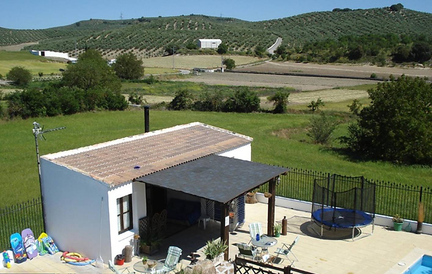 Encantador apartamento en Ribera Baja con piscina, terraza y wifi in Alcalá la Real, Provincia de Jaén