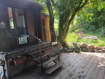 Tente pour 2 personnes, avec jardin et vue, adapté aux familles dans la Drôme