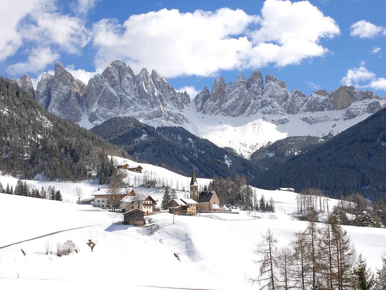 Ganze Ferienwohnung, Haus Weißbrunn - Alexander in Santa Magdalena (Eisacktal), Villnöß