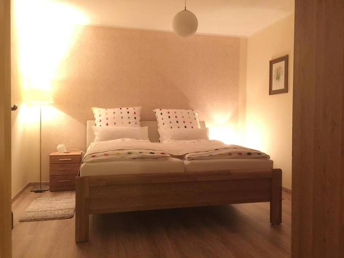 Ferienwohnung für 2 Personen, mit Terrasse und Garten sowie Ausblick in Neualbenreuth - 3
