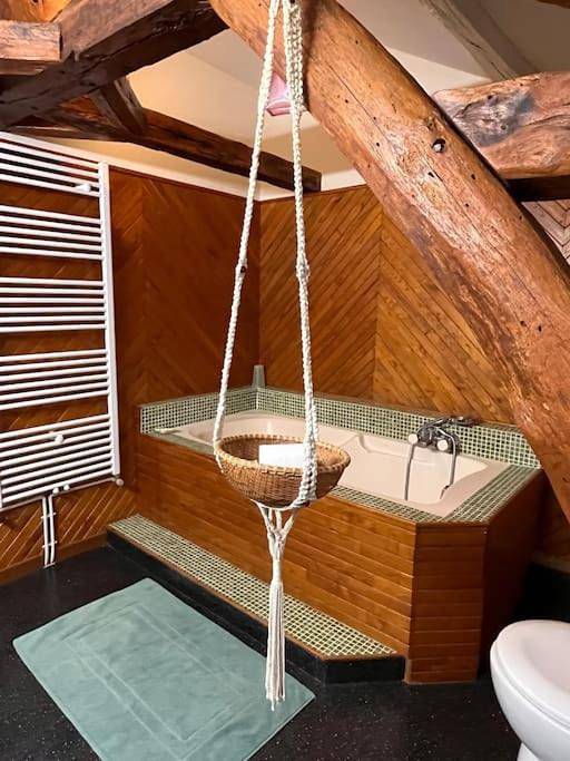 Location de vacances pour 7 personnes, avec piscine et jardin, animaux acceptés à Laroque-Timbaut - 2