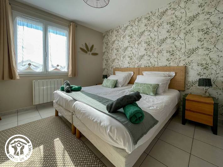 Gîte pour 6 personnes, avec Terrasse et Jardin à Le Bernard