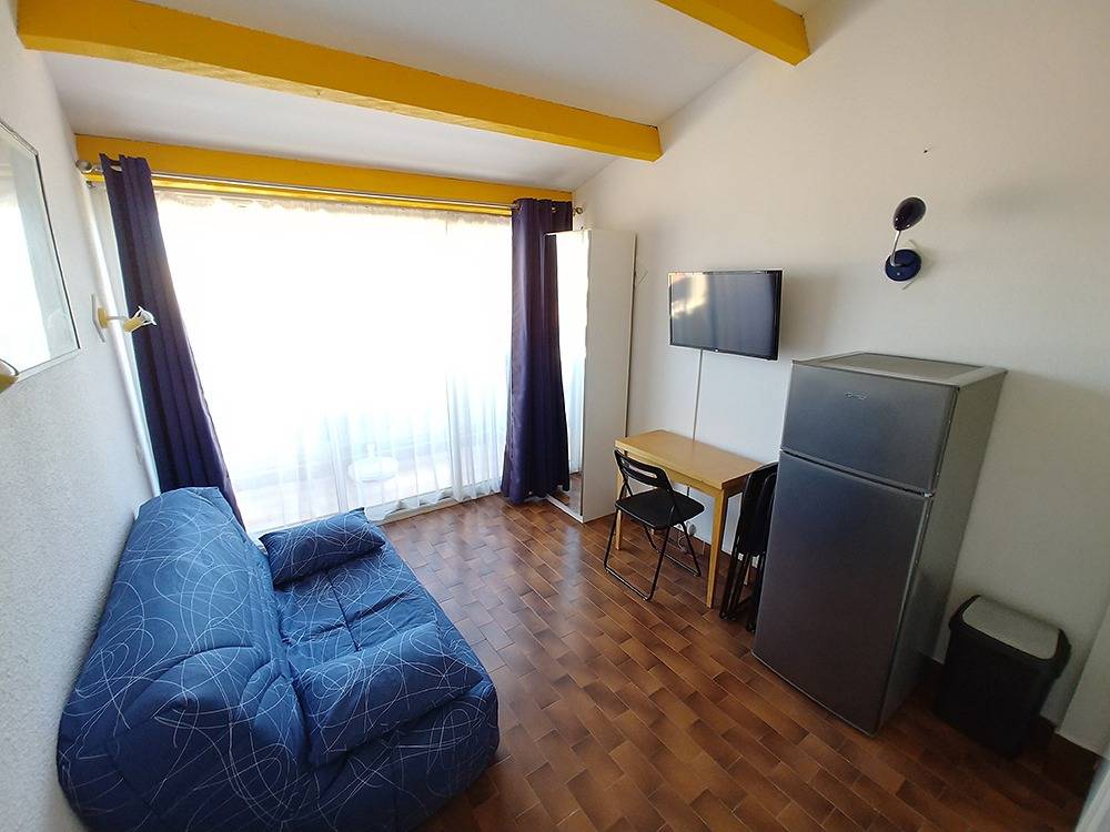 Entire studio, Studio for 2 people with balcony in Port Leucate, Leucate