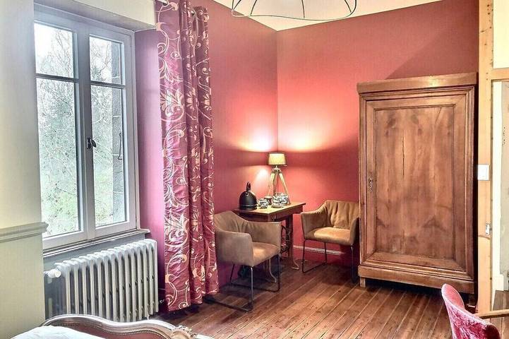 Familienzimmer-Eigenes Badezimmer in La Boissière-de-Montaigu, Loire-Tal