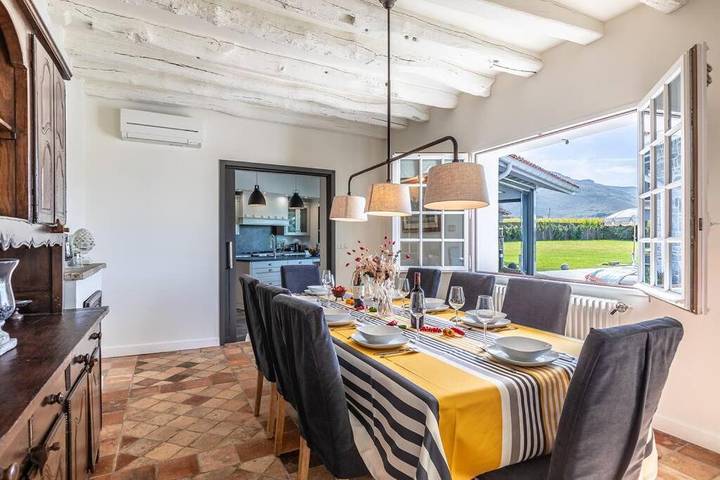 Chalet para 14 personas, con Balcón y Terraza además de Jardín y Piscina en Valle de Baztan - 4