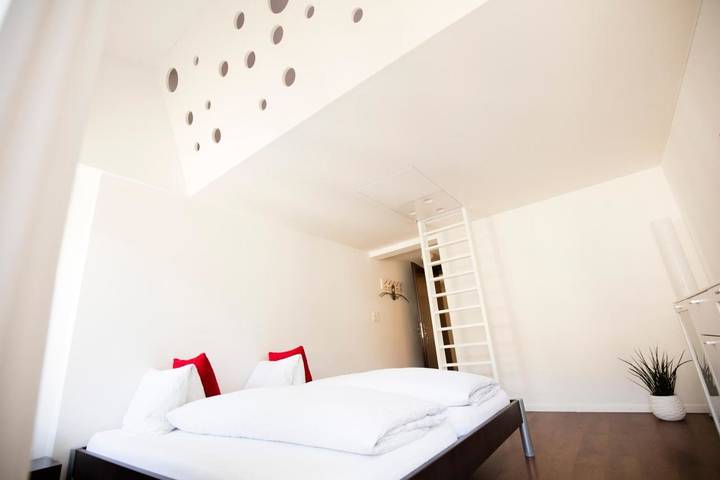 Ferienwohnung für 3 Personen, mit Terrasse in Thusis