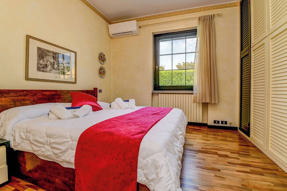 Villa Artemisia – Eleganz & Entspannung nur 300 m vom Gardasee entfernt in Padenghe sul Garda, Gardasee-Berge