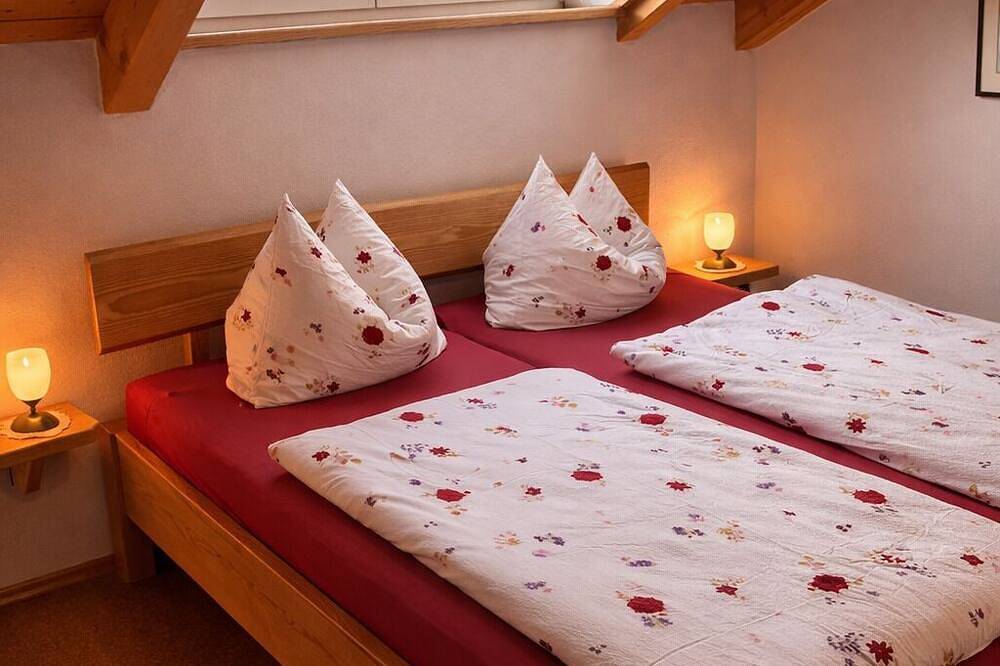 Ganze Wohnung, Helle Ferienwohnung im Bayerischen Wald – Balkon, Garten & viel Platz für 4 in Mauth, Ostbayern