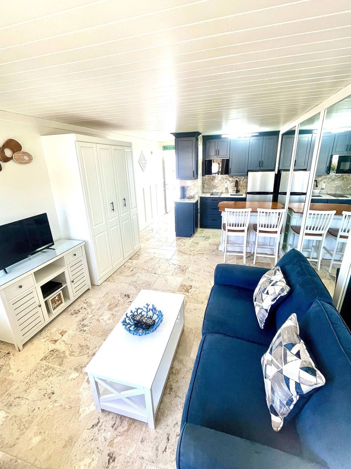 Ganze Wohnung, Coastal Cozy - Ocean View at Symphony Beach Club in Ormond Beach, Florida