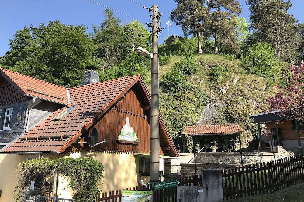 Ganze Wohnung, Gemütliche Ferienwohnung in ruhiger Lage für 4-6 Personen. in Rübeland, Harzvorland