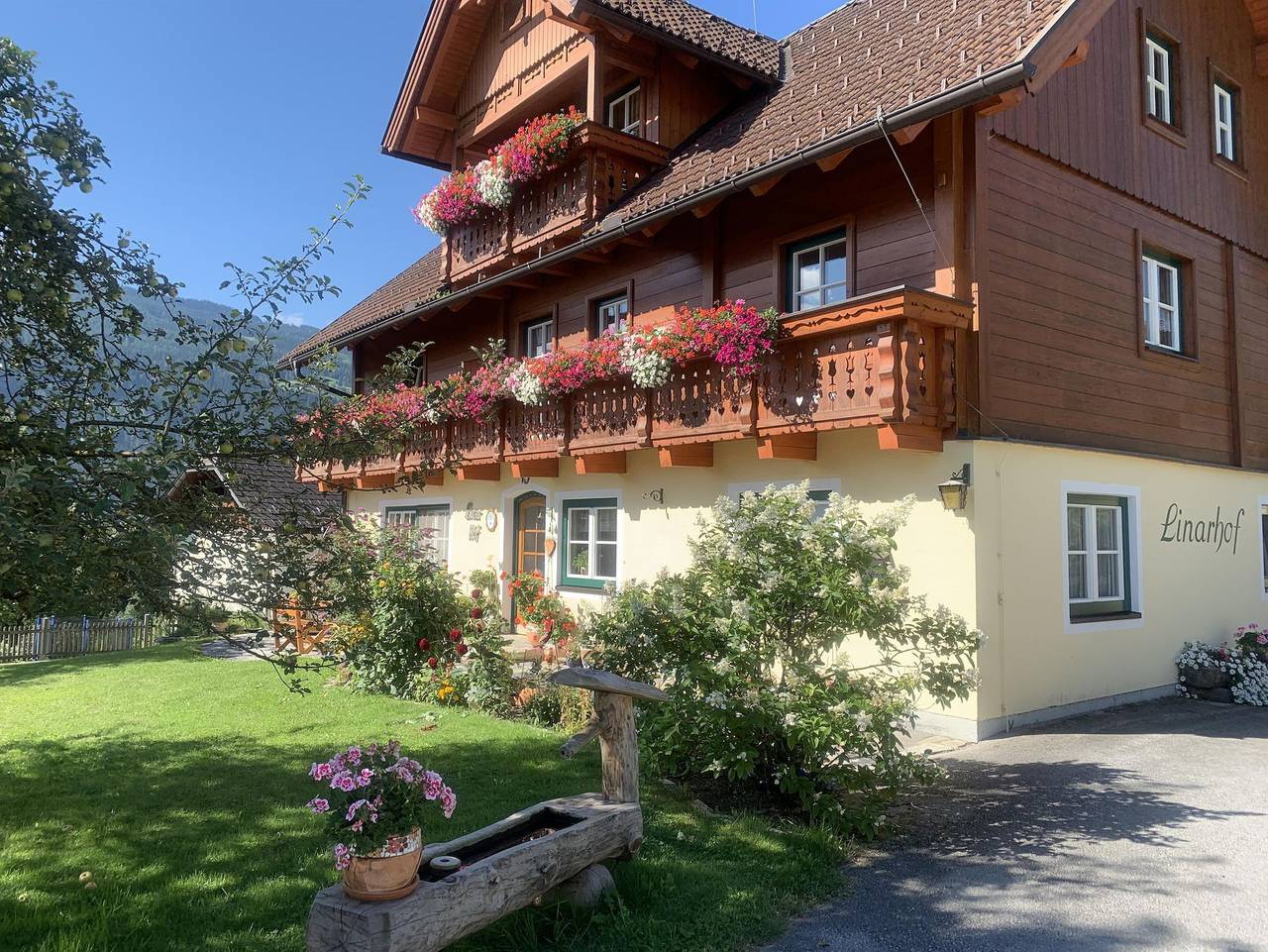 Ganze Ferienwohnung, Linarhof - App. 3 - Apartment/Wohn-Schlafraum/Bad, Wc in Haus, Schladming-Dachstein