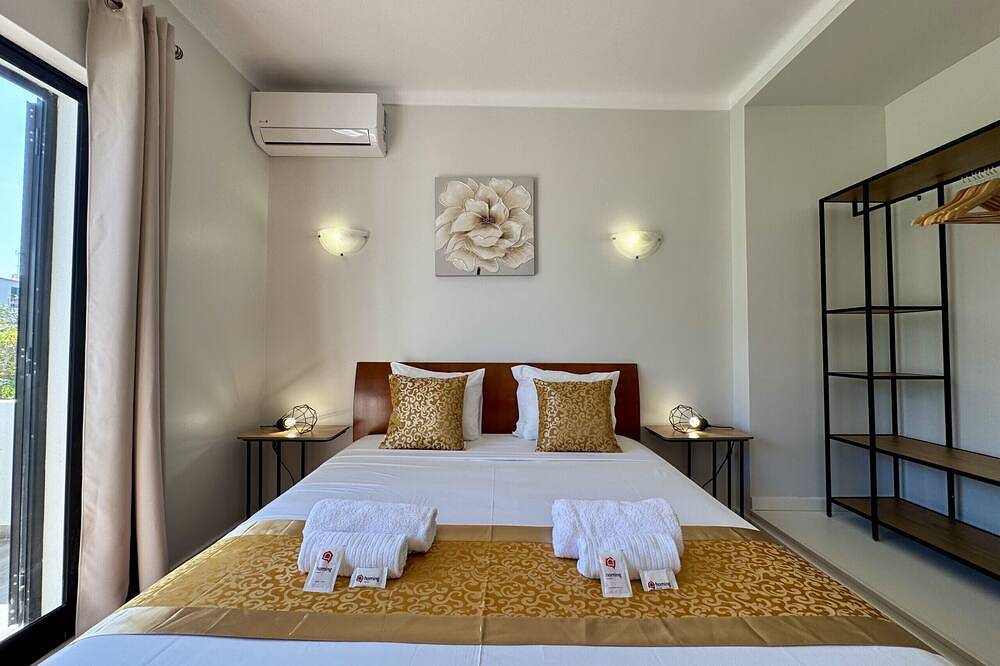 Albufeira Summer Villa 3 With Pool in Albufeira, Distretto di Faro