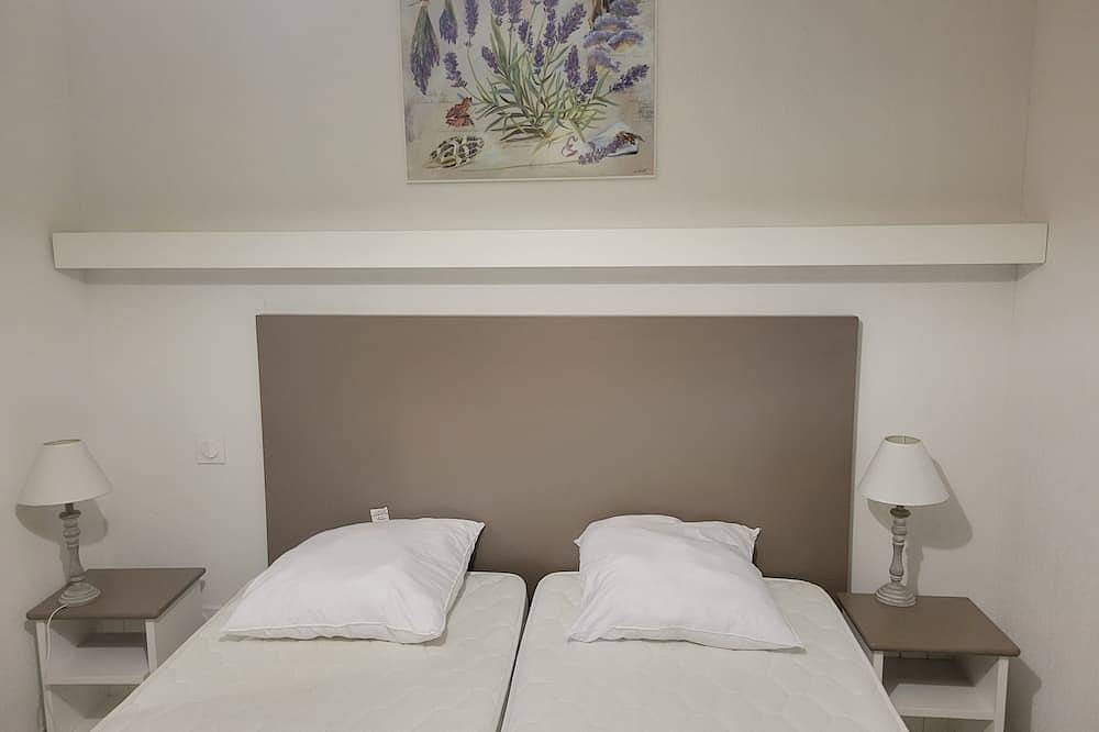 Appartement entier, Beau T3, à 700 m du Pont du Gard in Remoulins, Région de Nîmes