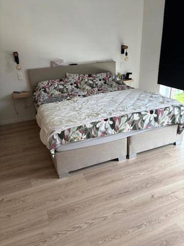 Cottage pour 2 personnes, avec vue et jardin à Boom