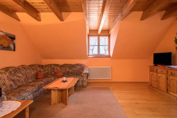 Ferienwohnung für 5 Personen, mit Seeblick und Balkon in Kressbronn am Bodensee - 4