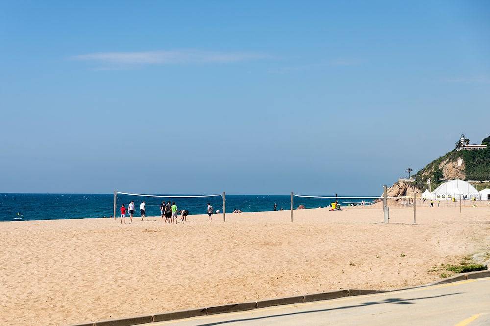 Hel lägenhet, Beach Apartment in Calella, Barcelona. Free Wifi, a / c in Calella, Costa del Maresme