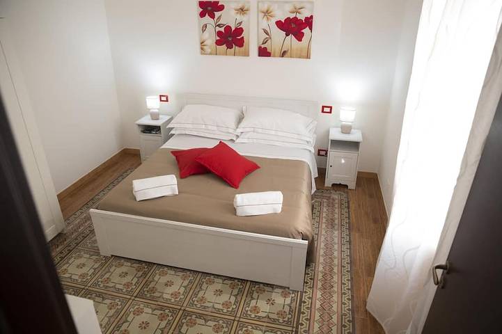 Apartamento entero, Apartamentos en el extranjero Trapani está situado cerca del puerto y del centro histórico. in Trapani, Provincia de Trapani