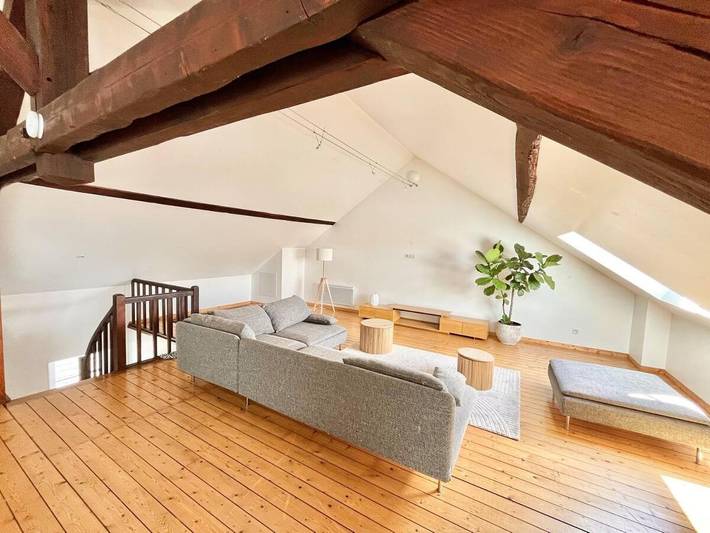 Gîte pour 4 personnes, avec jardin et vue, adapté aux familles dans Le Mesnil-sur-Oger
