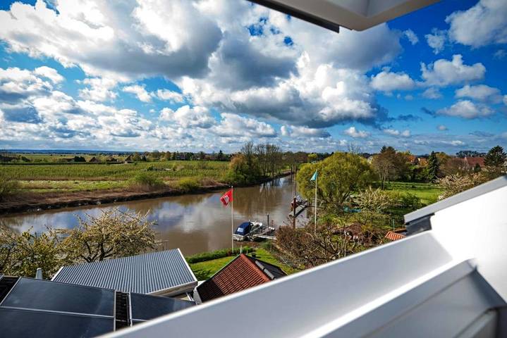Ferienwohnung für 4 Personen, mit Terrasse und Garten sowie Seeblick und Ausblick in Hamburg - 2