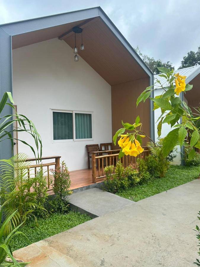 Chambre d’hôte pour 4 personnes, avec jardin et piscine dans Koh Samui