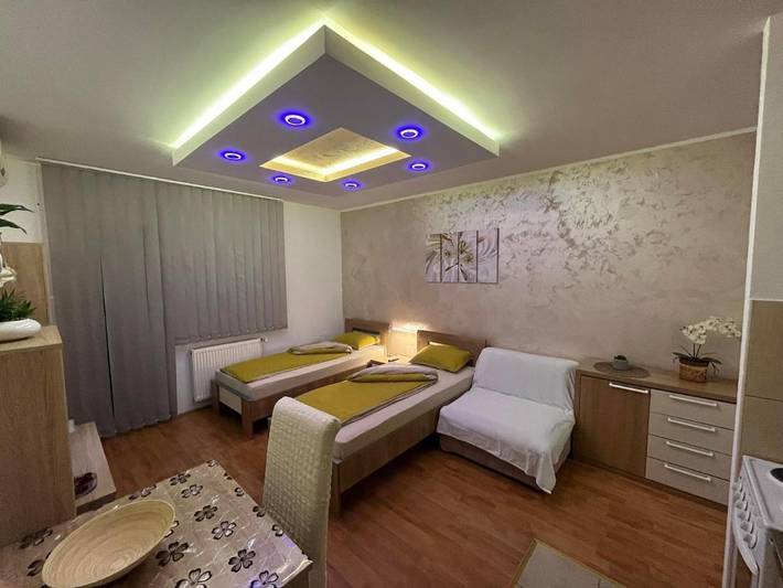 Appartement de vacances pour 3 personnes, avec vue ainsi que jardin et terrasse