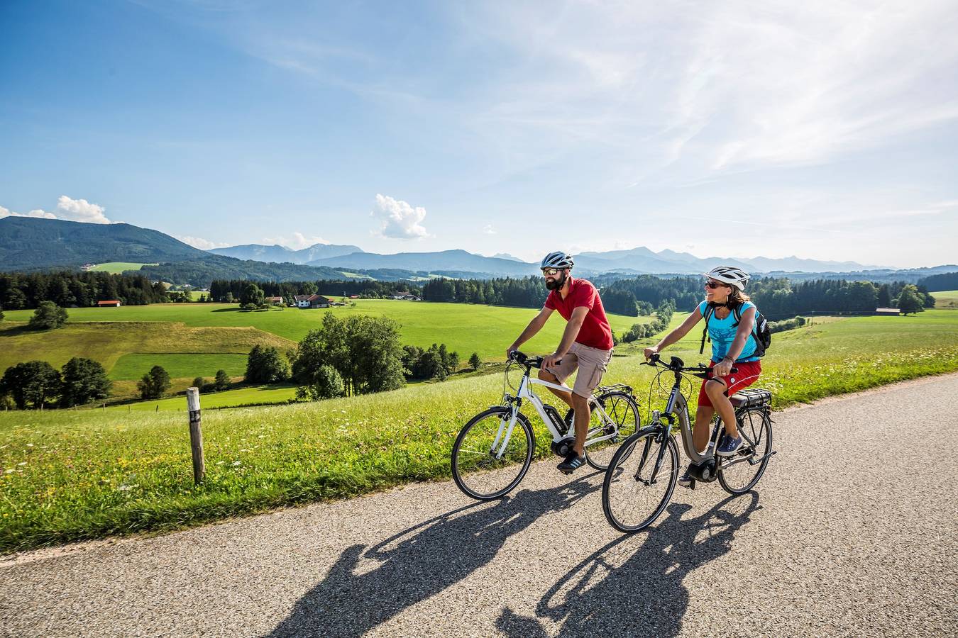 Ganze Ferienwohnung, Ferienwohnung Sam - Ferienwohnung für 2-4 Personen, 1 sep. Schlafzimmer und Balkon in Chieming-Laimgrub in Chieming, Chiemsee