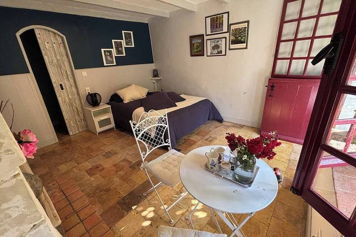 Chambre d’hôte pour 2 personnes à Nazelles-Négron - 2