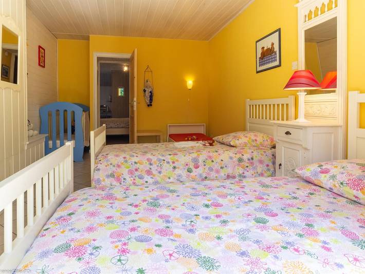 Ferieudlejning for 5 personer, med Jacuzzi og Have samt Sauna i Bourgogne